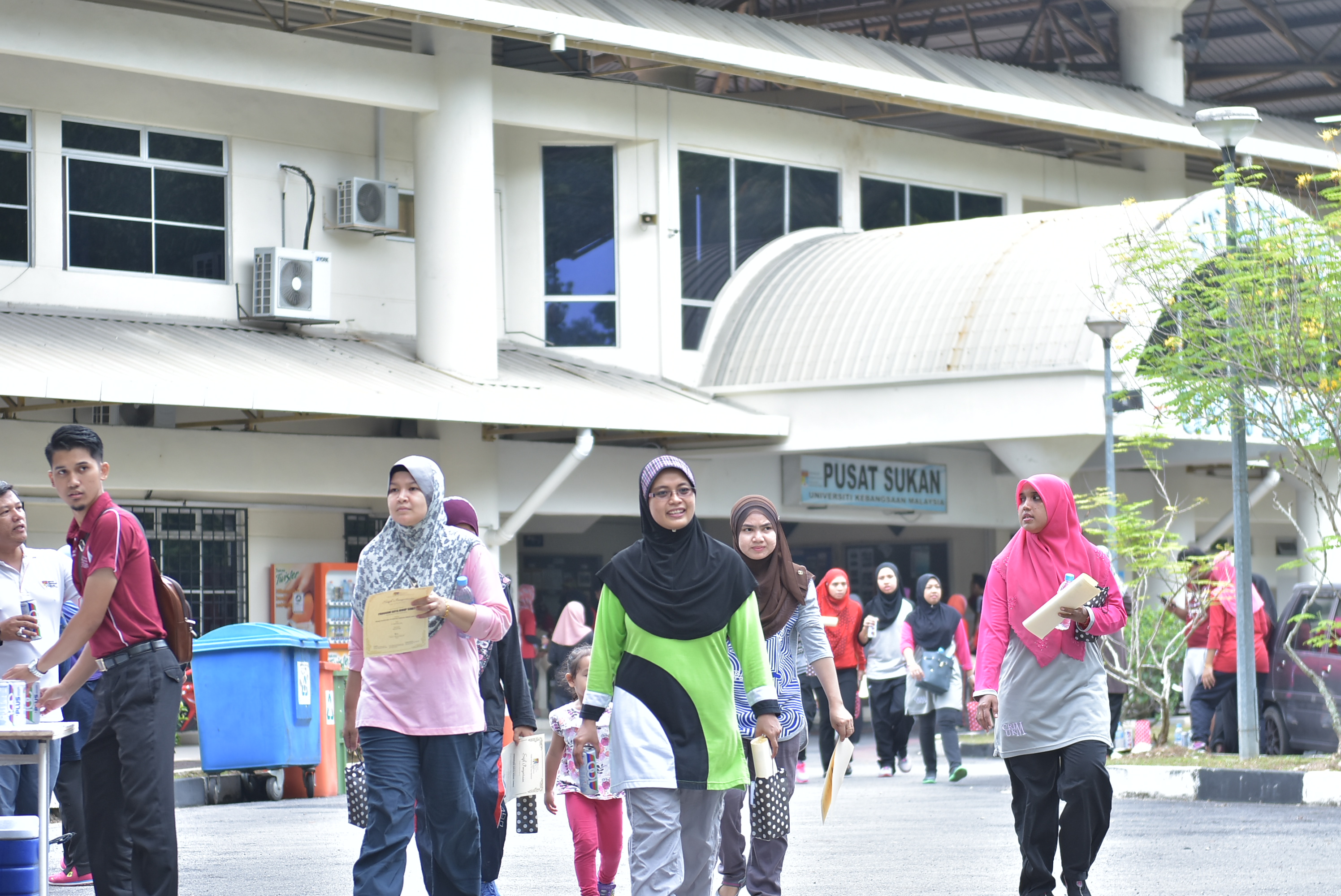 UKM 9512